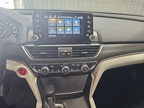 Used 2021 Honda Accord EX-L image 19