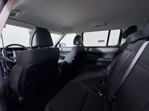 New 2026 Hyundai Santa Fe SE image 28