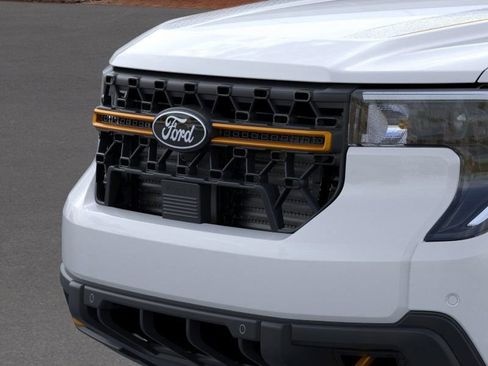 New 2025 Ford Maverick Tremor image 18