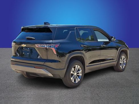 Used 2025 Chevrolet Equinox LT FWD image 4