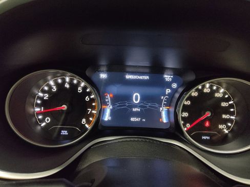 Used 2020 Jeep Compass Limited AWD/4WD image 23