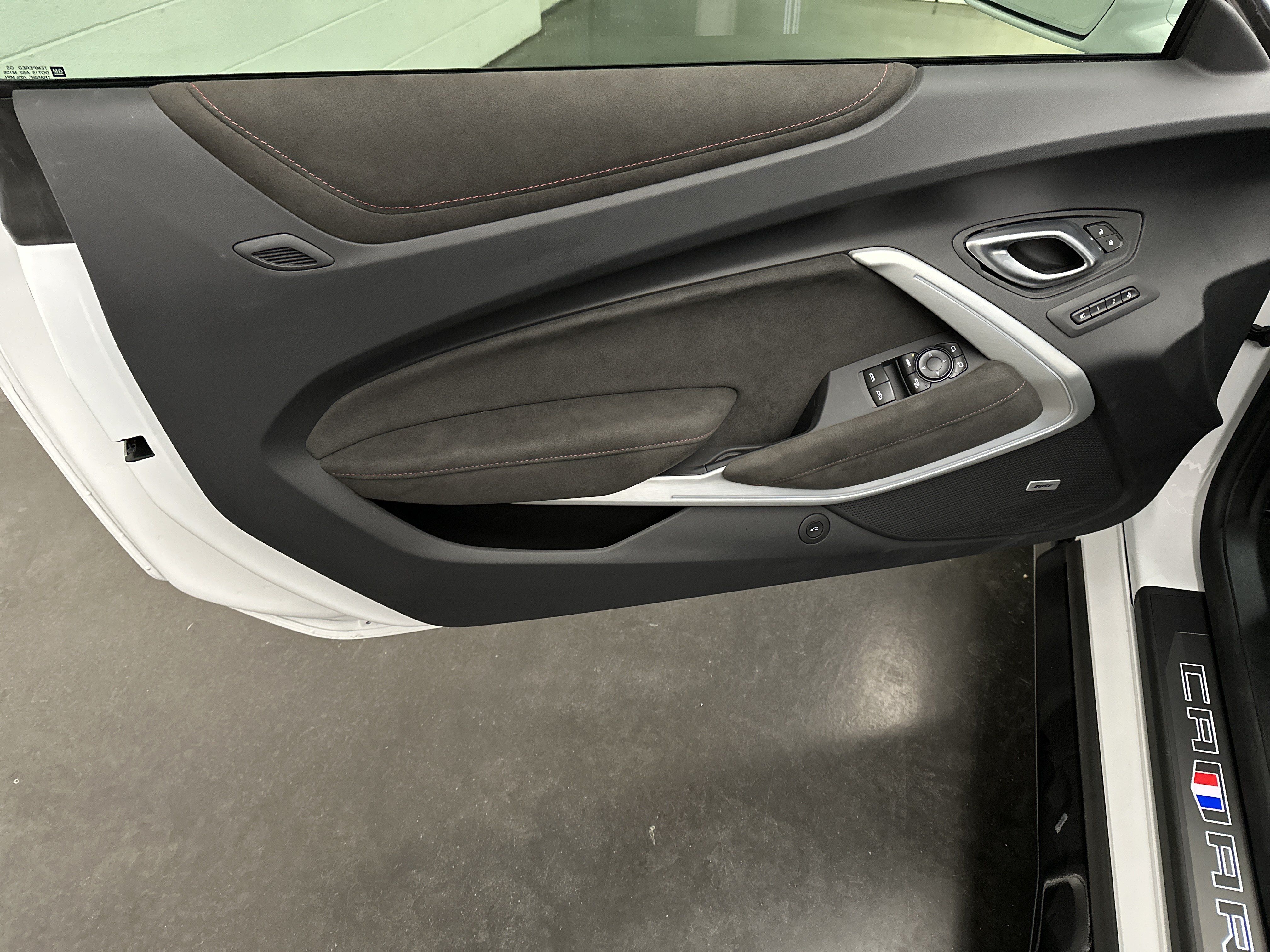 Used 2024 Chevrolet Camaro ZL1 RWD image 17