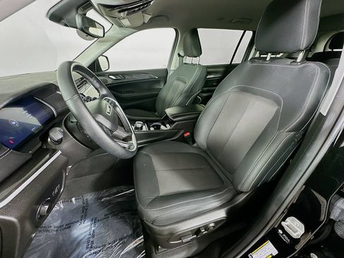 Certified 2022 Jeep Grand Cherokee L Laredo w/ Luxury Tech Group I AWD/4WD image 32