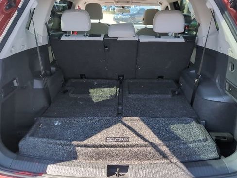 Used 2019 Volkswagen Tiguan SE image 28