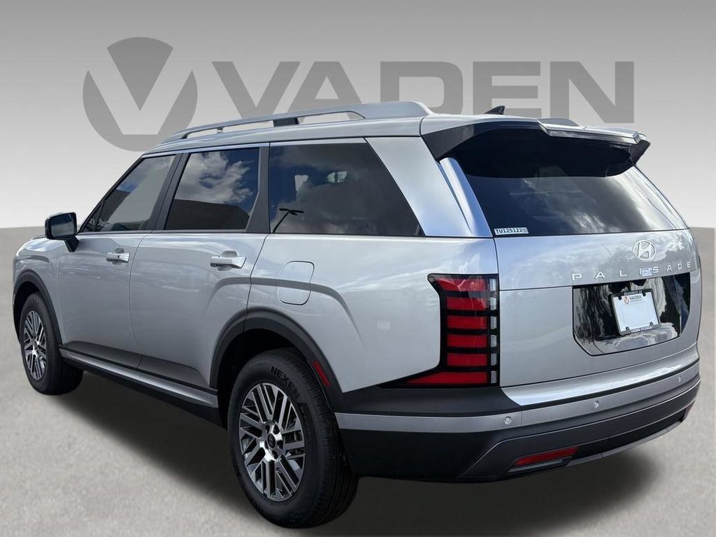 New 2026 Hyundai Palisade SEL FWD image 3