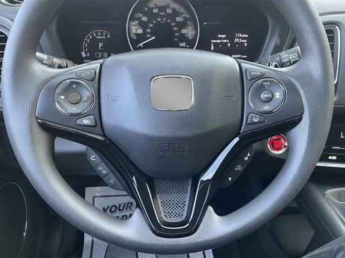 Certified 2022 Honda HR-V EX image 28