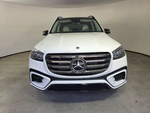 New 2026 Mercedes-Benz GLS 450 4MATIC image 2