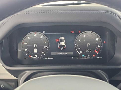 Used 2024 Land Rover Defender 110 S AWD/4WD image 23