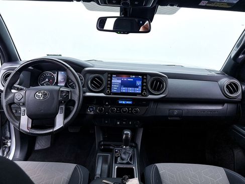 Used 2023 Toyota Tacoma TRD Off-Road AWD/4WD image 27