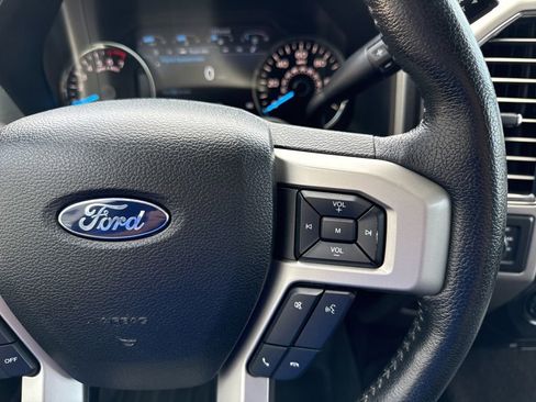 Used 2015 Ford F150 Lariat AWD/4WD image 31