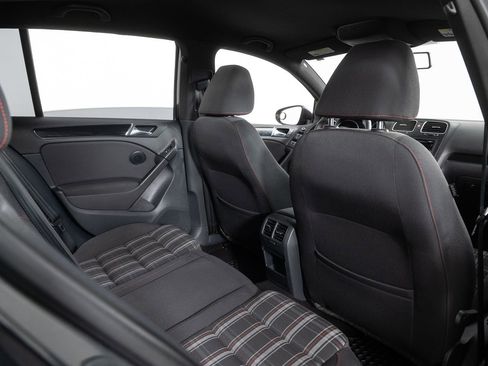 Used 2013 Volkswagen Golf 4-Door image 21