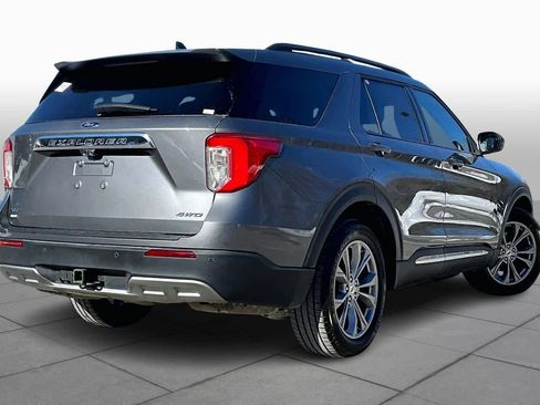 Used 2022 Ford Explorer XLT w/ Equipment Group 202A image 13