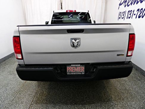Used 2018 RAM 1500 Express RWD image 6