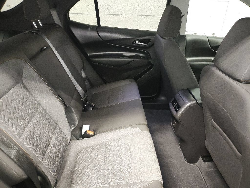 Used 2024 Chevrolet Equinox LT FWD image 12