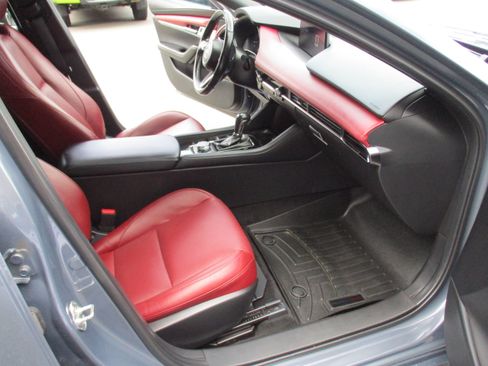 Used 2025 MAZDA MAZDA3 Hatchback w/Premium Plus Pkg AWD/4WD image 16