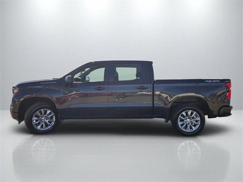 Used 2023 Chevrolet Silverado 1500 Custom image 7