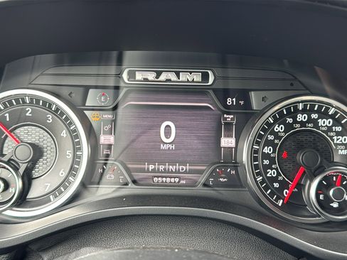 Used 2020 RAM 1500 Laramie w/ Sport Appearance Package image 21