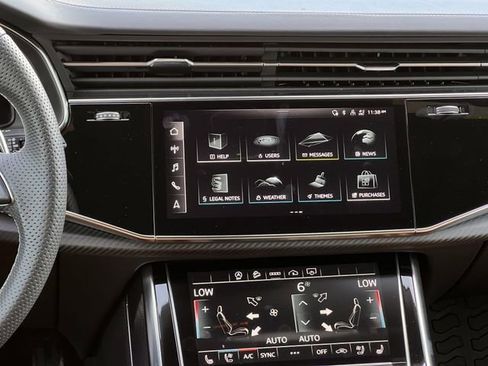 Used 2023 Audi RS Q8 image 17