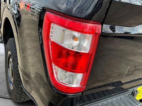 Used 2022 Ford F150 XL w/ Trailer Tow Package image 31