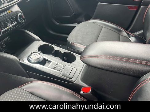 Used 2024 Ford Escape ST-Line image 27