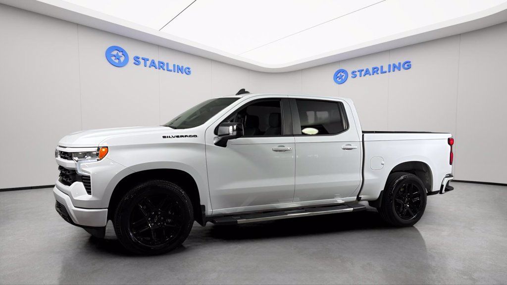 Used 2023 Chevrolet Silverado 1500 RST w/ Convenience Package II RWD image 2