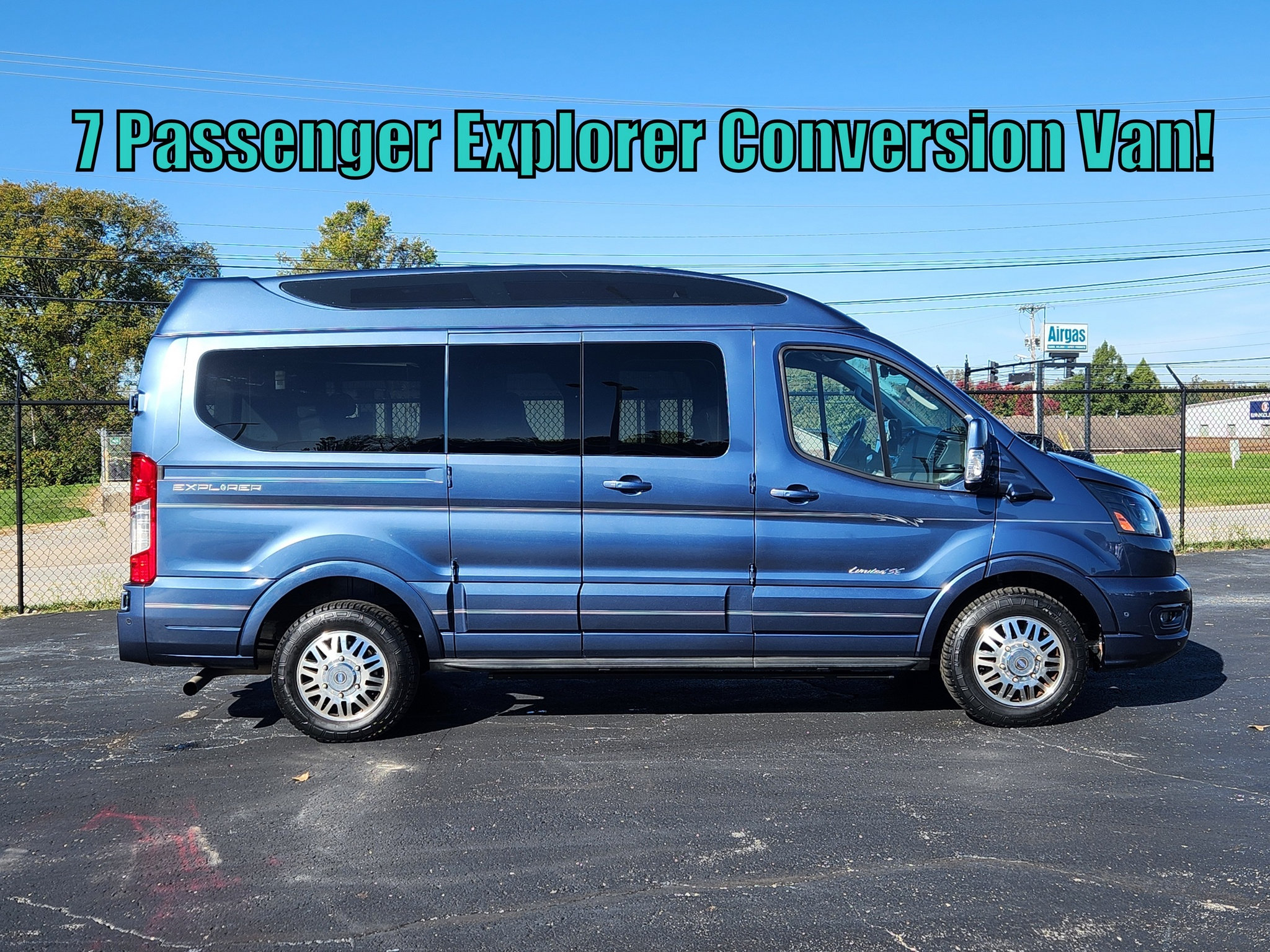 Used 2023 Ford Transit 150 Low Roof AWD image 10