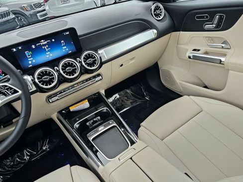 New 2026 Mercedes-Benz GLB 250 4MATIC image 26