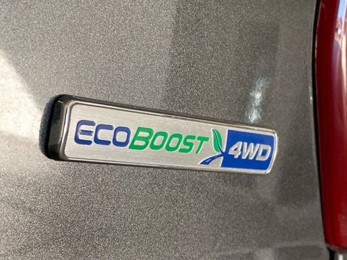 Certified 2019 Ford Explorer Platinum AWD/4WD image 8