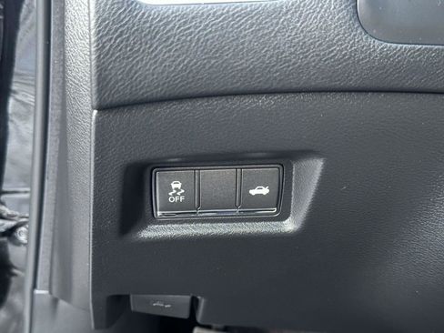 Used 2020 INFINITI Q60 3.0t Luxe w/ Essential Package image 18