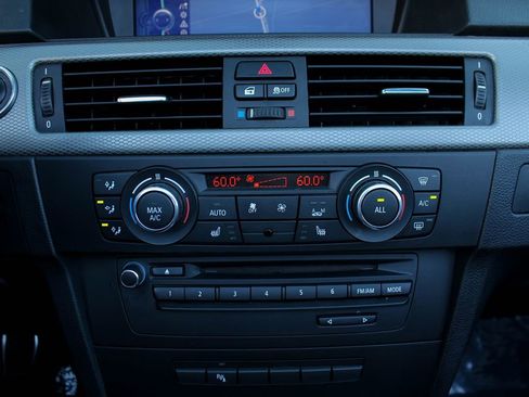 Used 2013 BMW 335is Convertible image 31