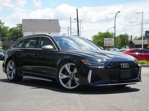 Used 2021 Audi RS 6 w/ Executive Package AWD/4WD image 28