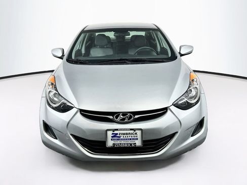 Used 2012 Hyundai Elantra GLS w/ Comfort Pkg 2 FWD image 2