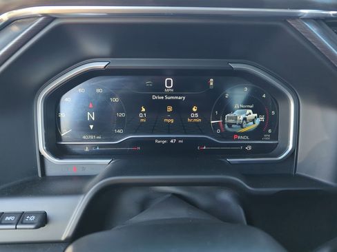 Used 2024 GMC Sierra 3500 Denali Ultimate image 12