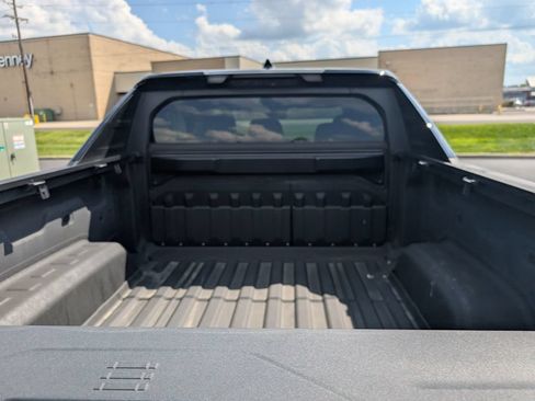 Used 2024 Chevrolet Silverado EV RST AWD/4WD image 9
