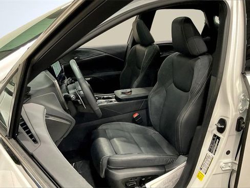 Used 2024 Lexus RX 350 AWD image 25