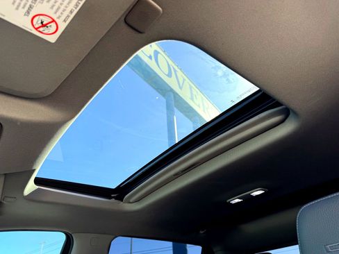 Used 2021 GMC Sierra 3500 Denali w/ Denali Ultimate Package image 14