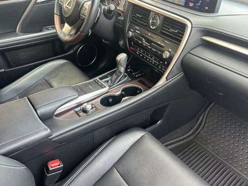 Certified 2022 Lexus RX 350 AWD w/ Premium Package image 19