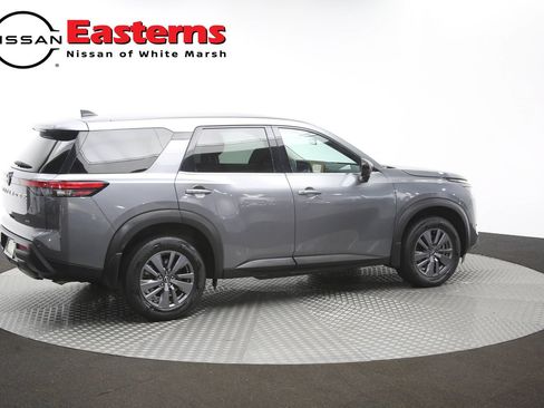 Used 2023 Nissan Pathfinder S AWD/4WD image 41