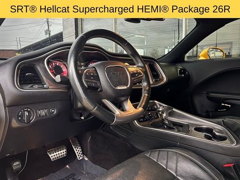 Used 2017 Dodge Challenger SRT Hellcat image 58