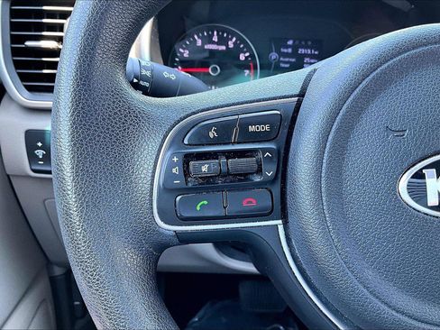 Used 2017 Kia Sportage LX FWD image 11