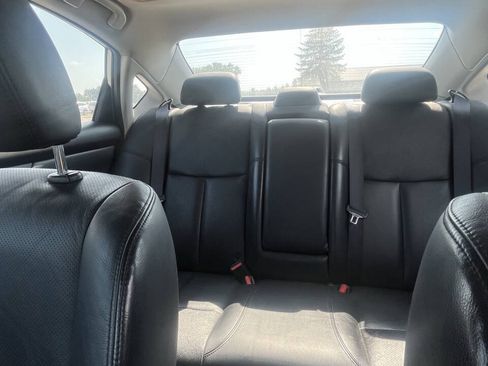 Used 2015 Nissan Altima 2.5 SL w/ Moonroof Package FWD image 9