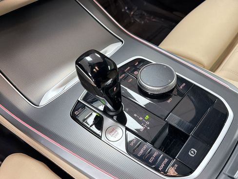 Used 2022 BMW X5 sDrive40i RWD image 18