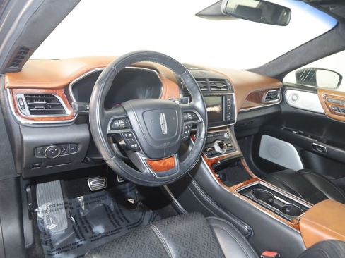 Used 2017 Lincoln Continental Black Label w/ Rear-seat Package AWD/4WD image 35