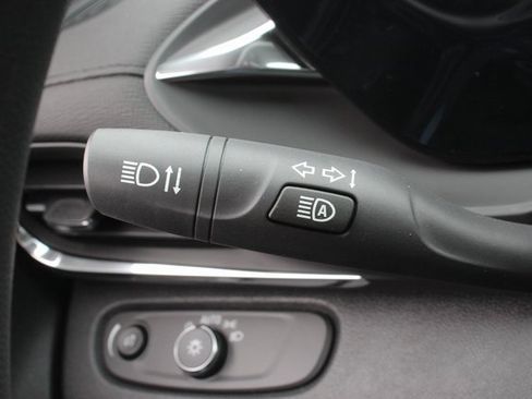 New 2025 Buick Envista Preferred w/ Convenience II Package image 25