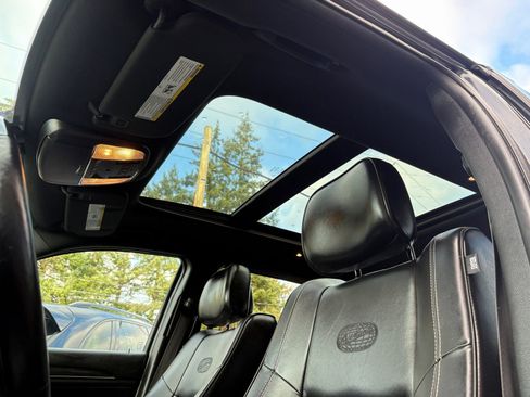 Used 2016 Jeep Grand Cherokee Overland image 15