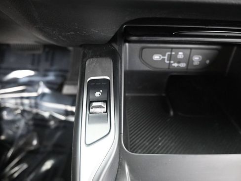 Certified 2025 Kia Sorento EX w/ EX Panoramic Sunroof Package AWD/4WD image 36