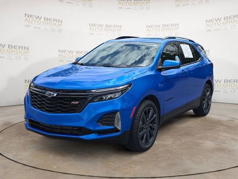 Used 2024 Chevrolet Equinox RS FWD image 1