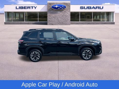 Used 2026 Subaru Forester Premium AWD/4WD image 9
