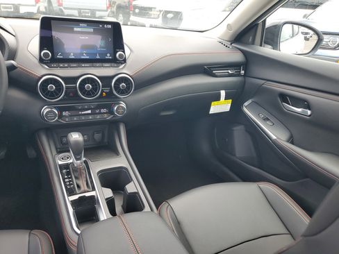 New 2025 Nissan Sentra SR w/ SR Premium Package image 14
