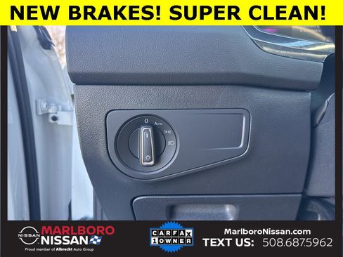 Used 2024 Volkswagen Tiguan SE R-Line image 21